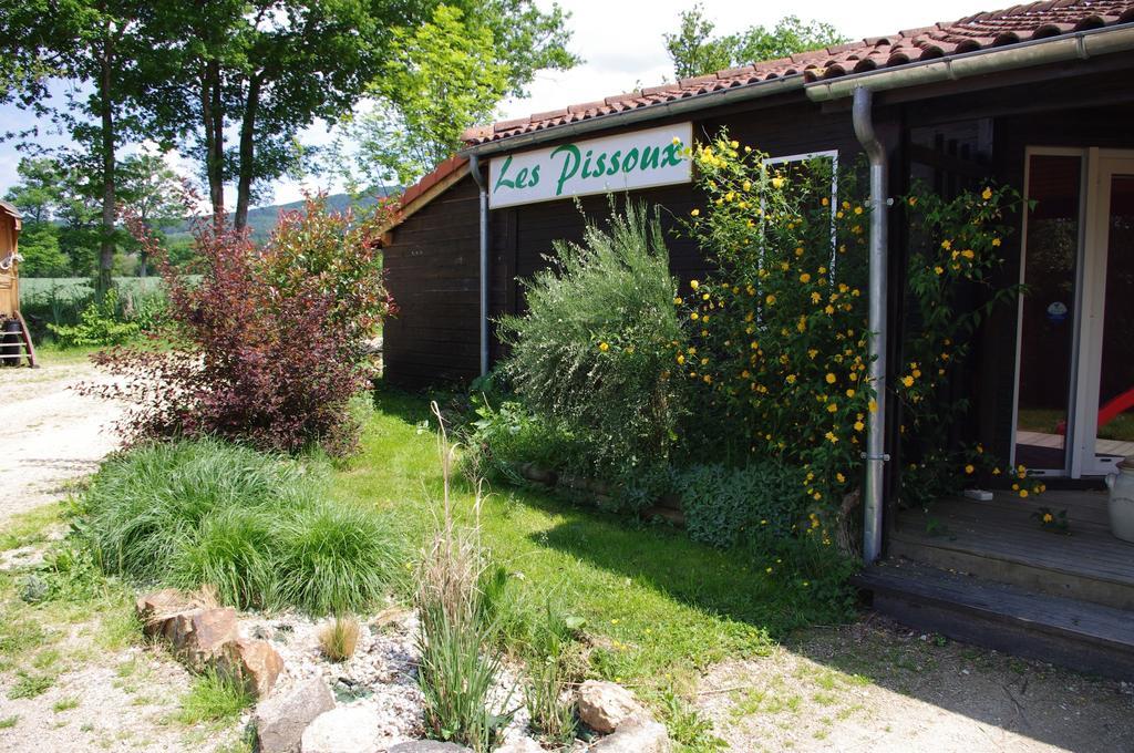 Les Roulottes Et Cabanes Du Livradois Cunlhat 外观 照片