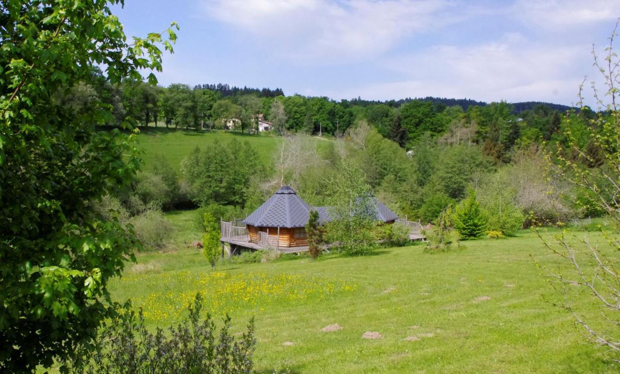 Les Roulottes Et Cabanes Du Livradois Cunlhat 外观 照片