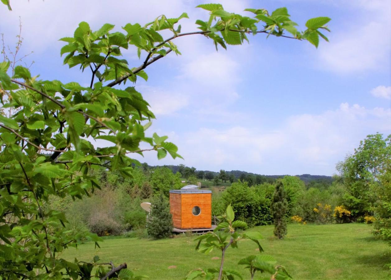 Les Roulottes Et Cabanes Du Livradois Cunlhat 外观 照片